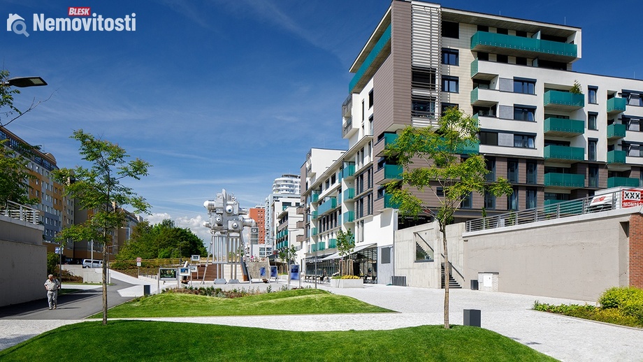 Pronájem garážového stání 13 m², Praha - Stodůlky