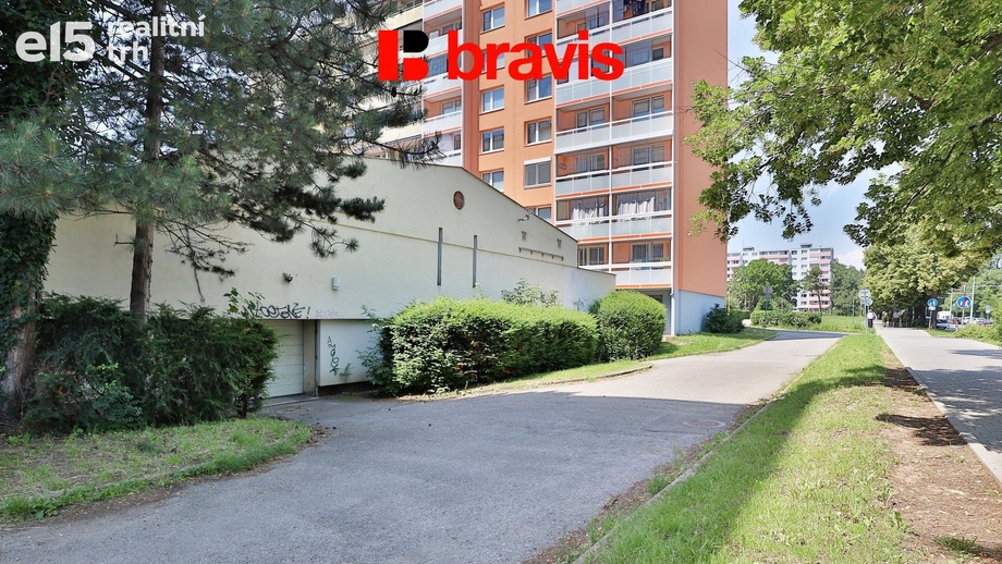 Prodej garážové stání, 13 m² - Brno - Královo Pole