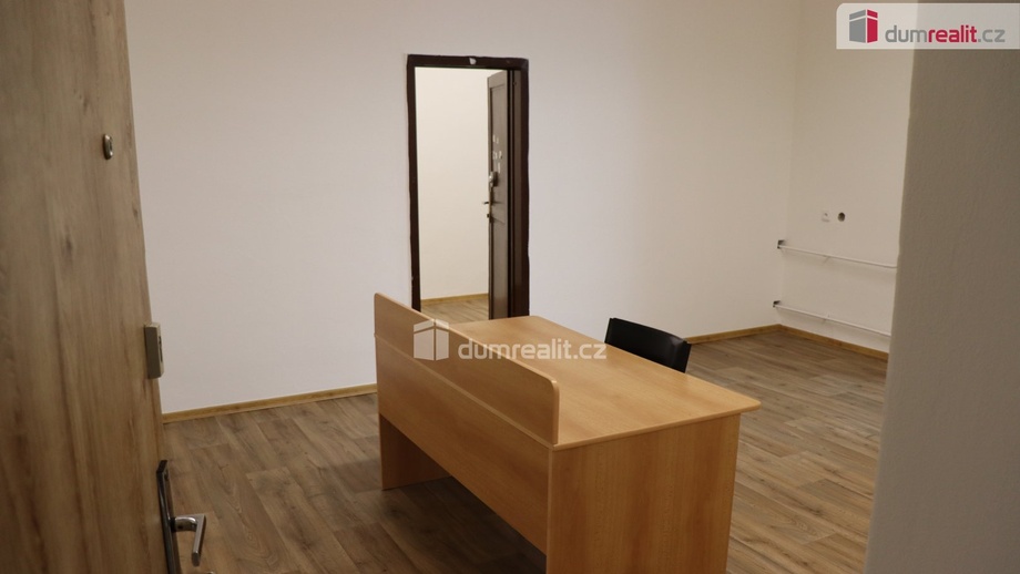 Pronájem obchodní prostory, 43 m² - Břeclav