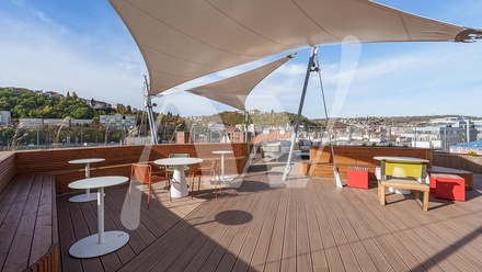 Pronájem kanceláře 323 m², Praha - Smíchov