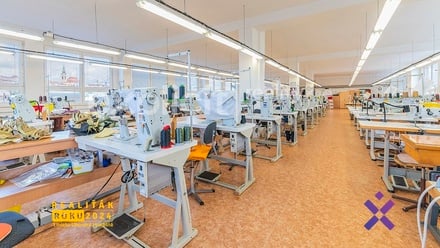 Prodej výrobního prostoru 1 990 m², Uherský Brod