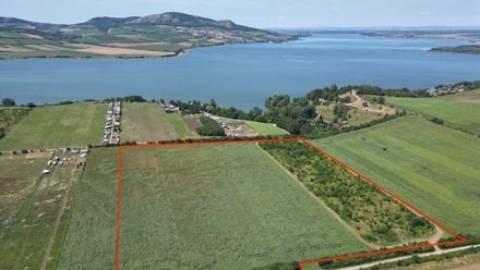 Prodej pole 17 804 m², Přítluky - Nové Mlýny