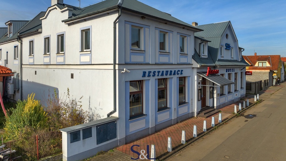 Prodej ubytování, 1 229 m² - Skorkov - Otradovice