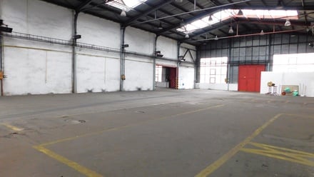 Pronájem skladu 800 m², Těšetice