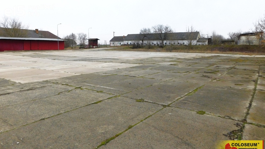 Pronájem specifického pozemku 3 500 m², Těšetice