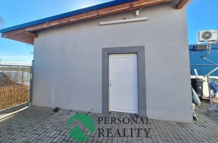 Pronájem obchodního prostoru 16 m², Rostoklaty - Nová Ves II