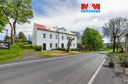 Prodej rodinného domu 371 m², Pšov