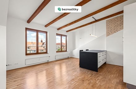 Prodej bytu 1+kk 33 m², Praha 7