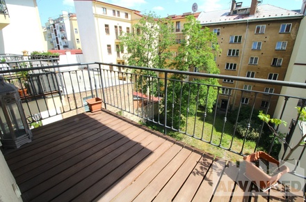 Pronájem bytu 2+1 70 m², Praha - Vinohrady