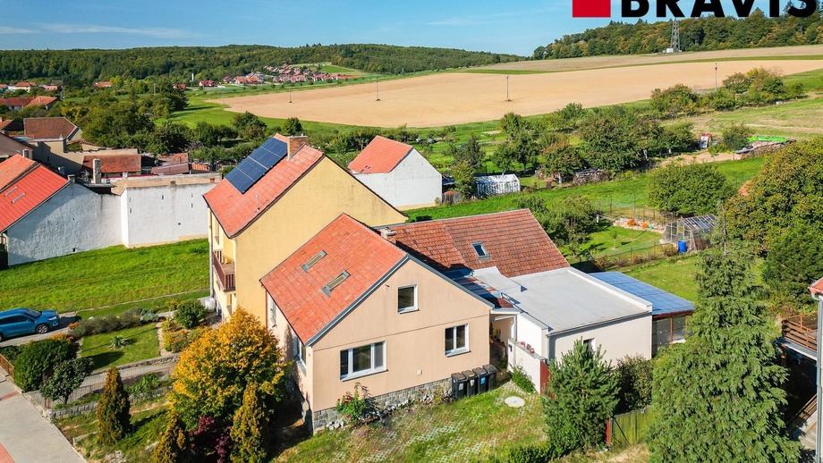 Prodej rodinné domy, 234 m² - Březina