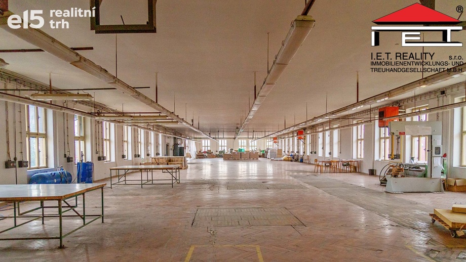 Prodej výrobního prostoru 8 650 m², Aš