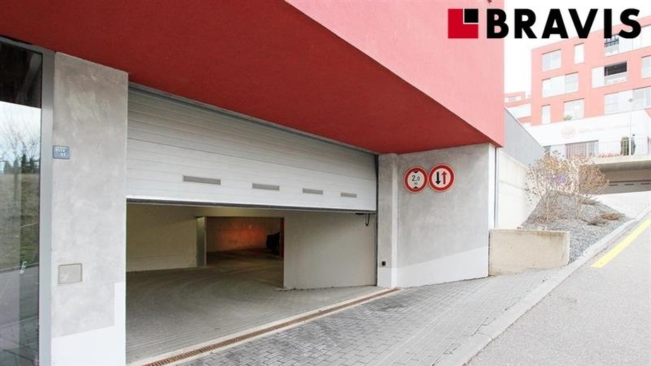 Pronájem garáže, 15 m² - Brno - Štýřice