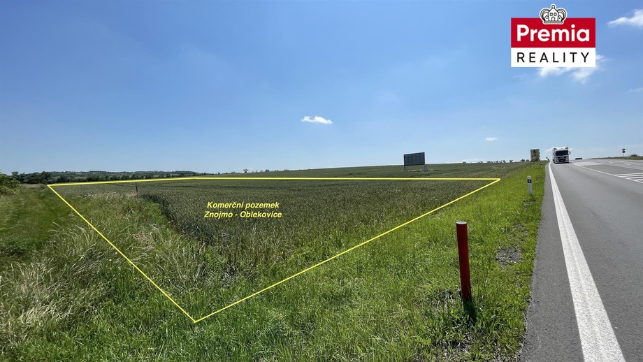 Prodej pozemky pro komerční výstavbu, 8 300 m² - Znojmo