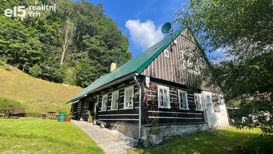 Prodej chalupa, 270 m² - Dolní Dvůr