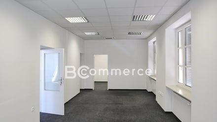 Pronájem kanceláře 221 m², Brno - Židenice