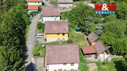 Prodej rodinného domu 192 m², Dubá