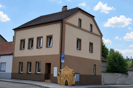 Prodej rodinného domu 180 m², Králův Dvůr - Počaply