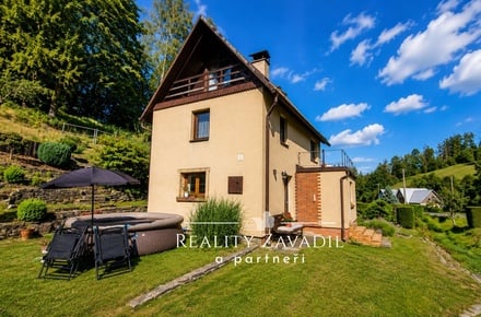 Prodej chaty 100 m², Holčovice - Spálené