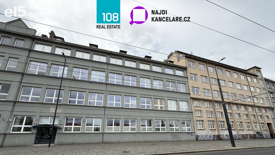 Pronájem kanceláře 2 460 m², Praha 8