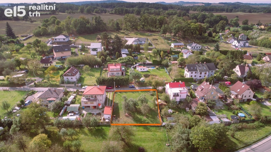 Prodej pozemky pro bydlení, 813 m² - Týnec nad Sázavou - Podělusy
