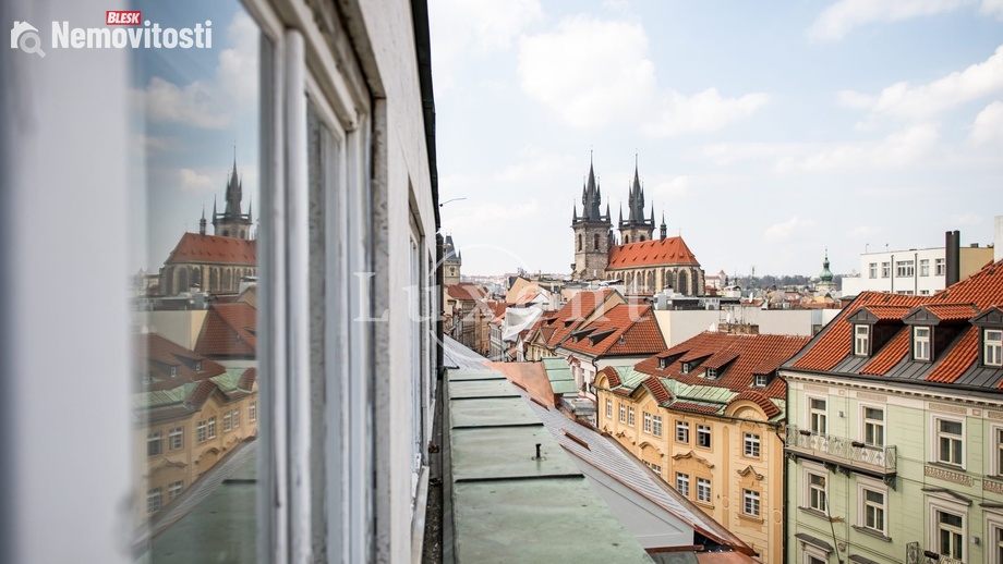 Pronájem kanceláře 194 m², Praha - Staré Město