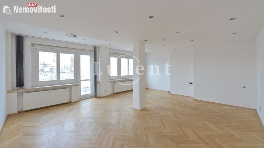 Pronájem kanceláře 324 m², Praha - Staré Město