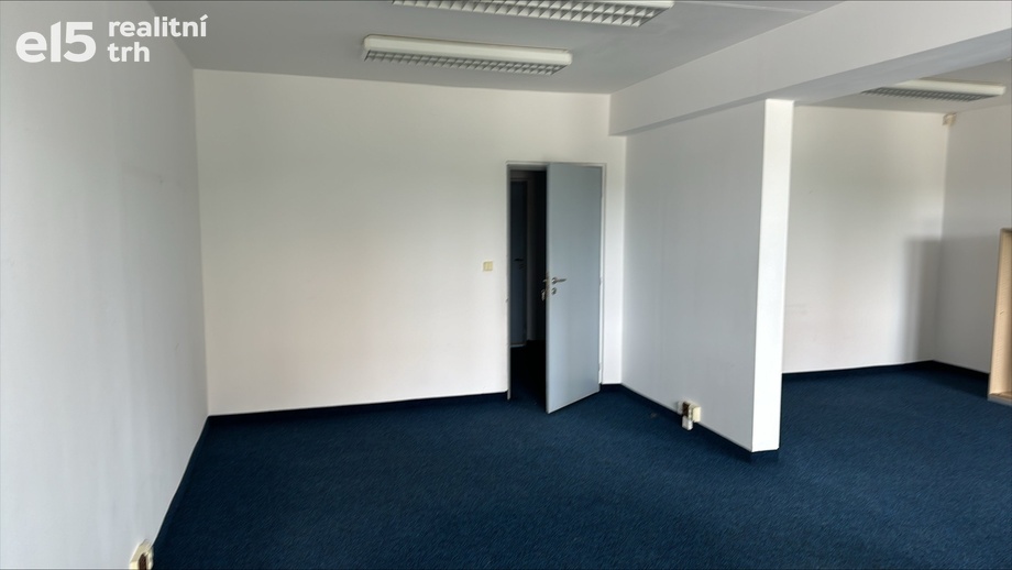 Pronájem kanceláře 42 m², Praha - Krč