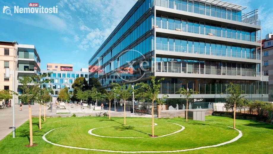 Pronájem kanceláře 522 m², Praha - Holešovice