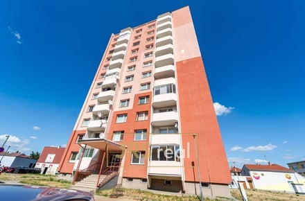 Prodej bytu 3+1 70 m², Hodonín