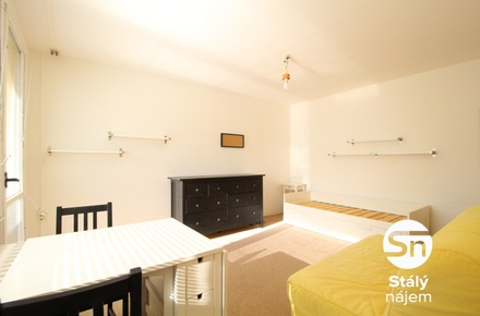 Pronájem bytu 1+1 33 m², Praha - Střížkov