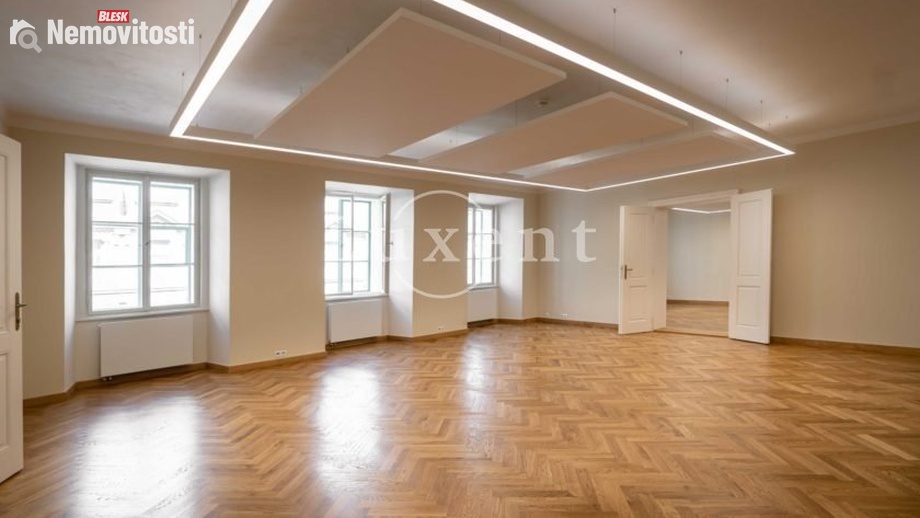 Pronájem kanceláře 130 m², Praha 1