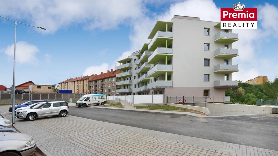 Prodej byty 2+kk, 53 m² - Znojmo