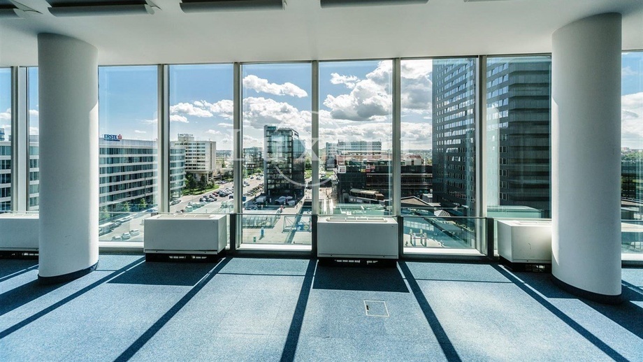 Pronájem kanceláře, 227 m² - Praha 4