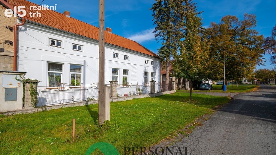 Prodej rodinné domy, 144 m² - Sány