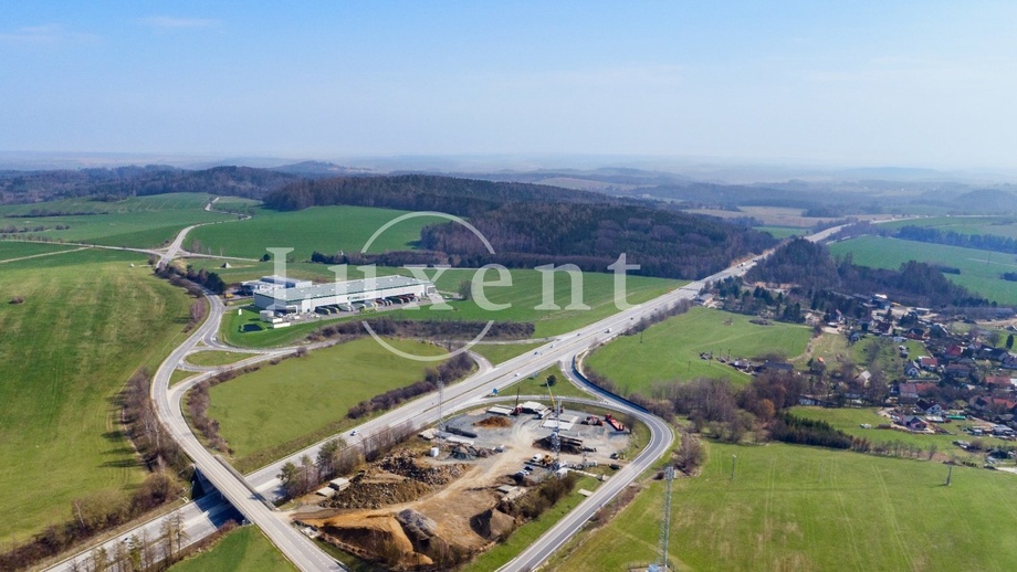 Pronájem sklady, 20 570 m² - Ostředek