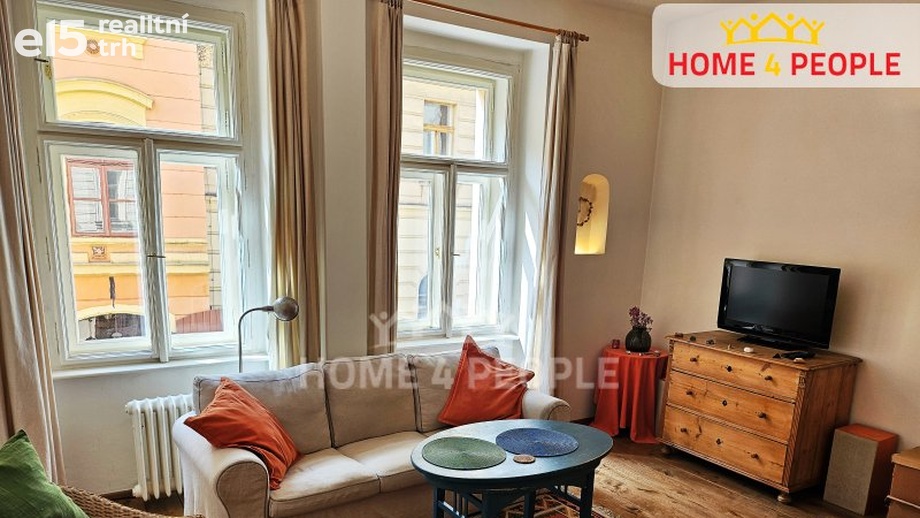 Prodej bytu 2+1 64 m², Praha 1