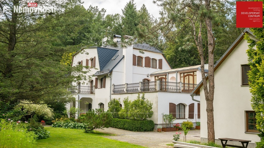 Prodej rodinného domu 729 m², Štoky - Petrovice