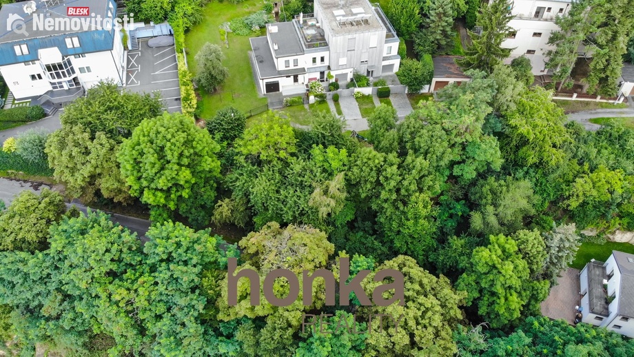 Prodej stavebního pozemku 369 m², Praha