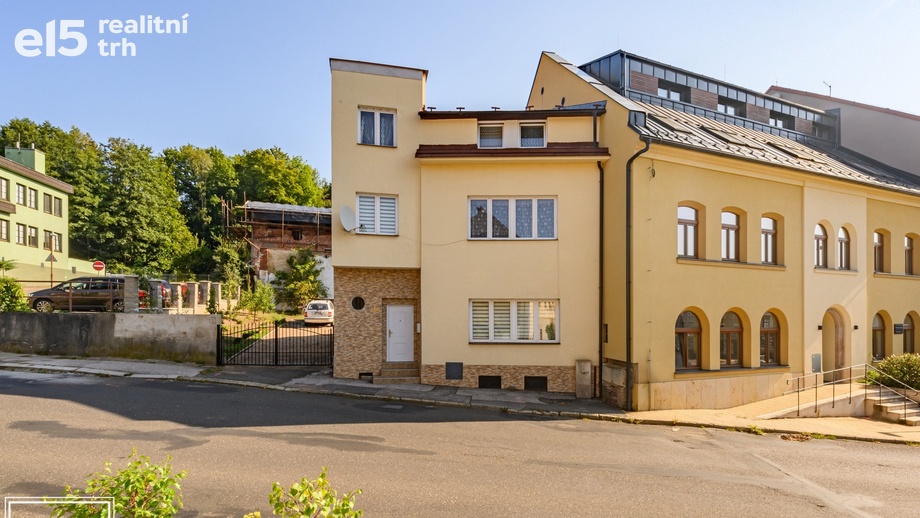 Prodej rodinné domy, 210 m² - Semily