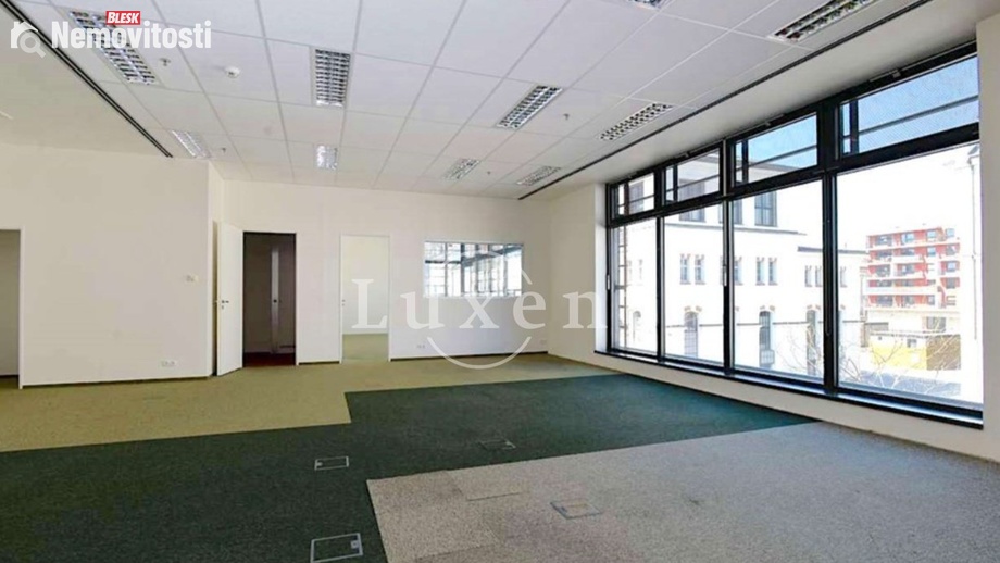 Pronájem kanceláře 2 565 m², Praha 7