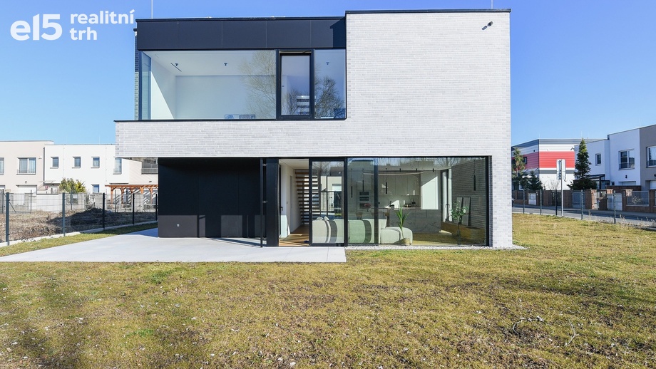 Prodej rodinné domy, 177 m² - Praha - Letňany