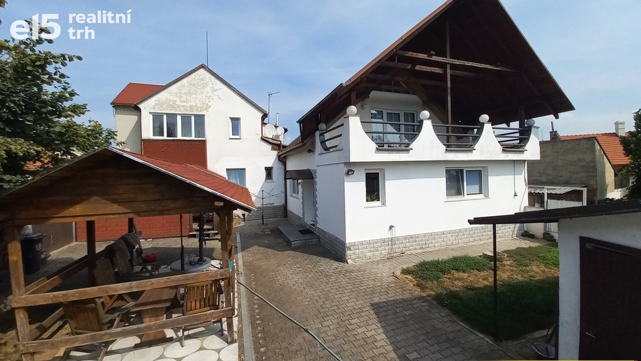 Prodej rodinné domy, 220 m² - Sebranice