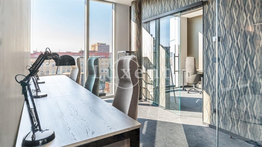 Pronájem kanceláře, 904 m² - Praha 7