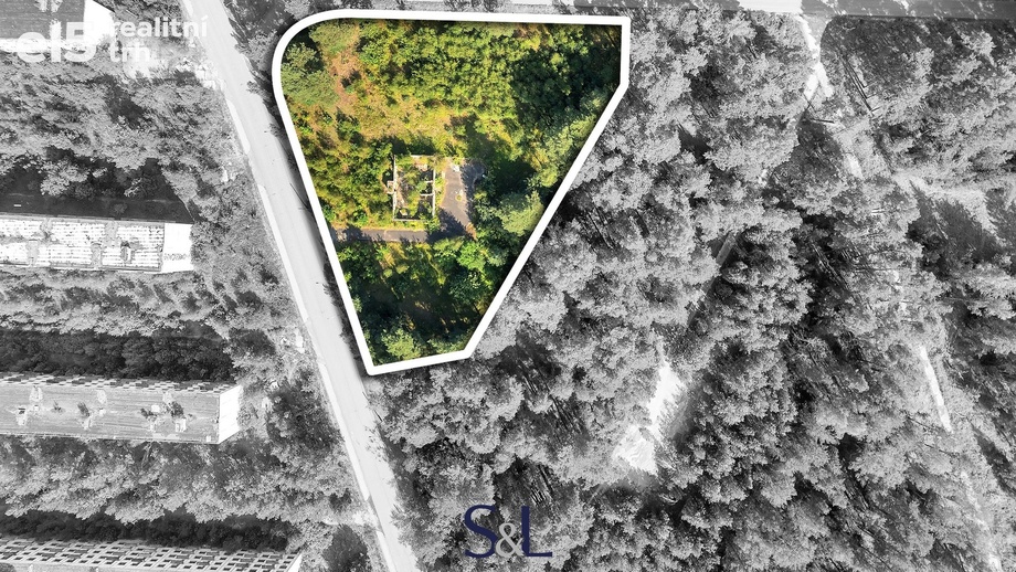 Prodej pozemky pro komerční výstavbu, 4 680 m² - Ralsko - Hradčany