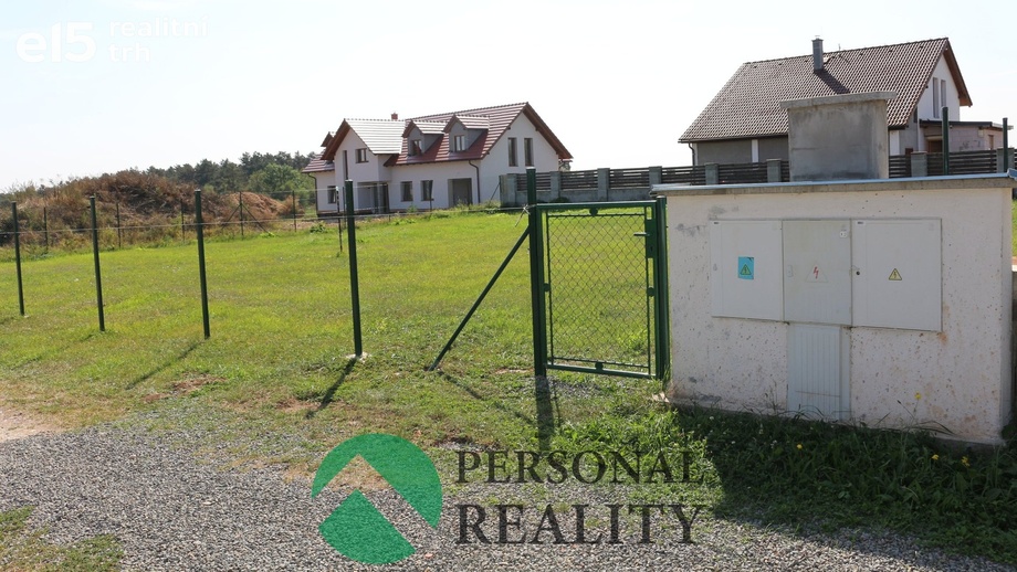 Prodej pozemky pro bydlení, 895 m² - Milostín - Povlčín