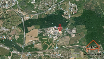 Prodej komerčního pozemku 9 000 m², Praha