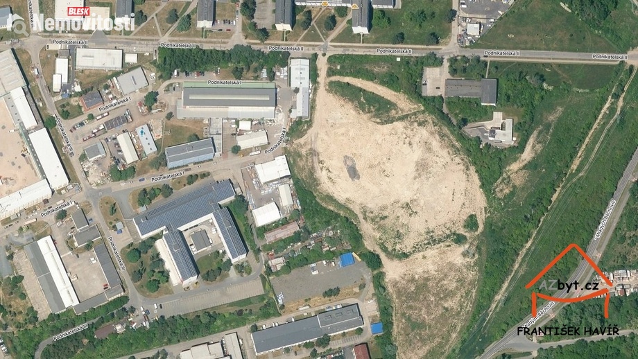 Prodej komerčního pozemku 9 000 m², Praha