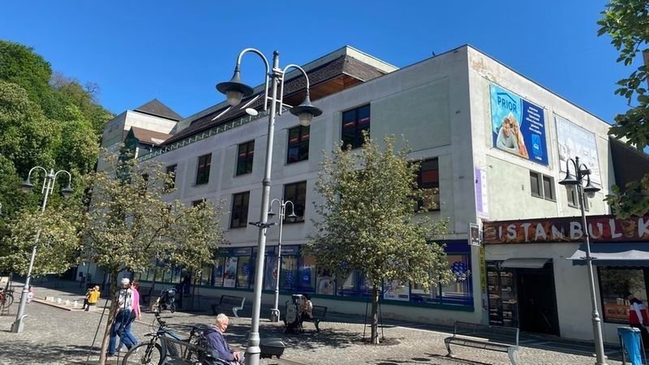Pronájem obchodní prostory, 500 m² - Náchod