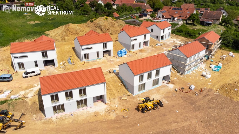 Prodej rodinného domu 175 m², Vohančice