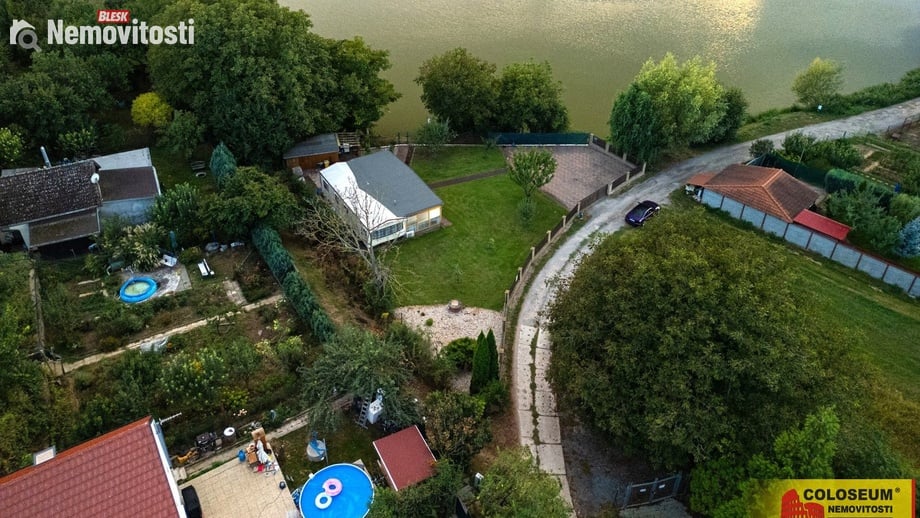 Prodej zahrady 773 m², Vojkovice